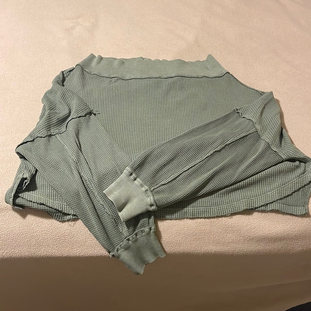 Free people knitted off the shoulder long sleeve